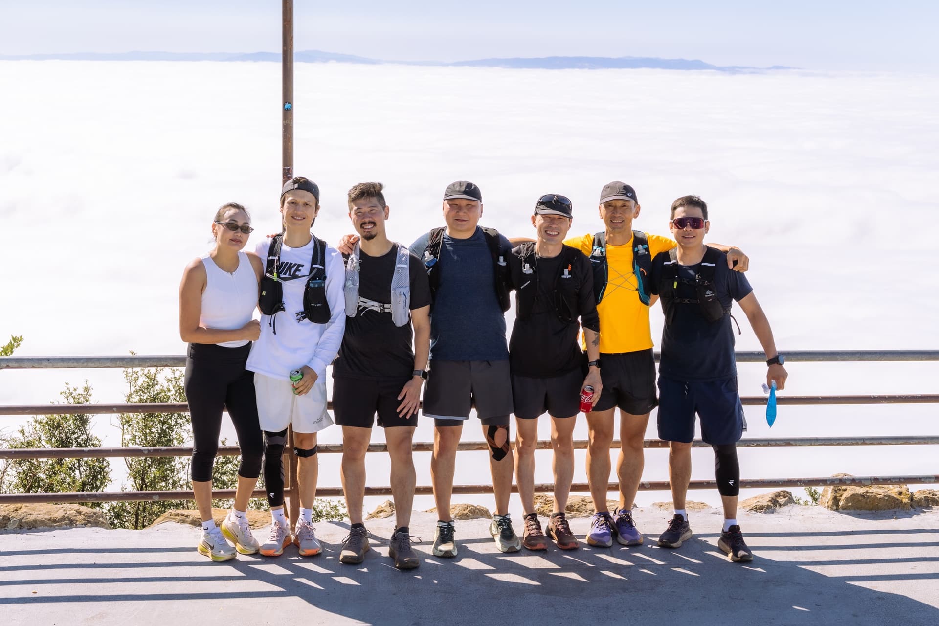 Iron Horse Run Club-ийн гүйгчид хамтдаа